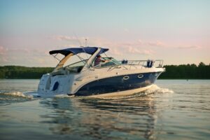 Read more about the article Discover The Unique Features Of Yachts