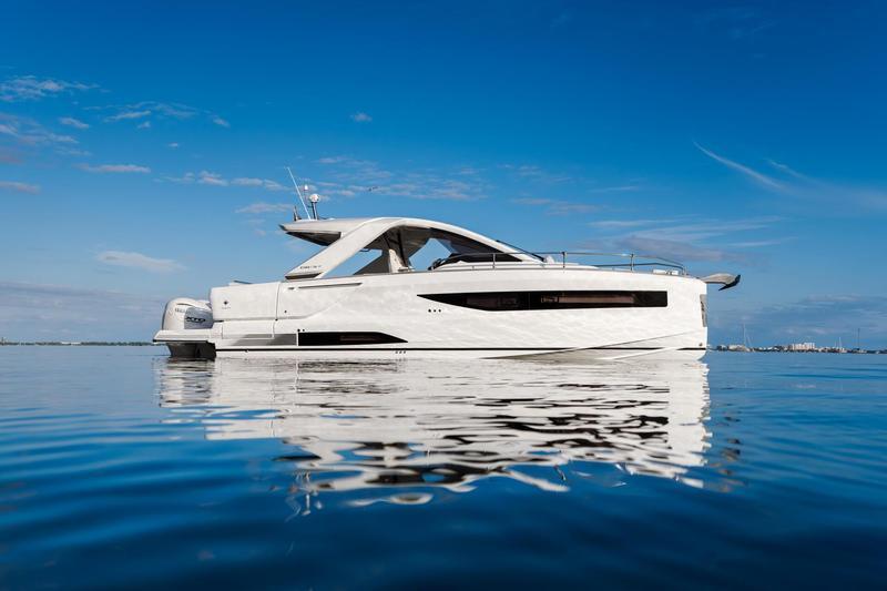 Read more about the article Essential Yacht Accessories For Your Next Adventure