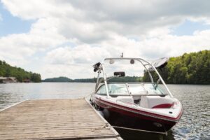 Read more about the article How To Inspect A Used Boat