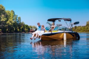 Read more about the article Navigating The Waters Boating Tips For Families With Children